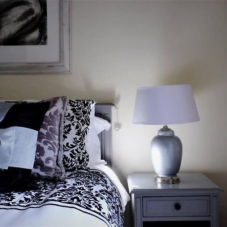 Loch Lomond Unique Selfcontained Bed+Bathroom アレクサンドリア エクステリア 写真